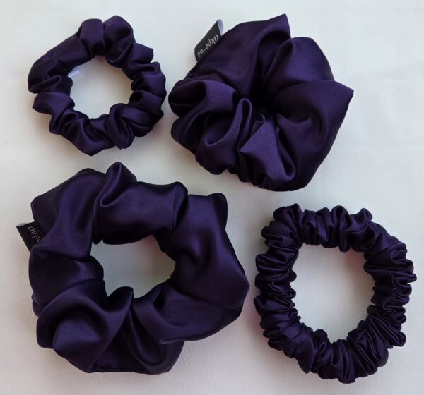 Chouchou en satin violet – Image 5